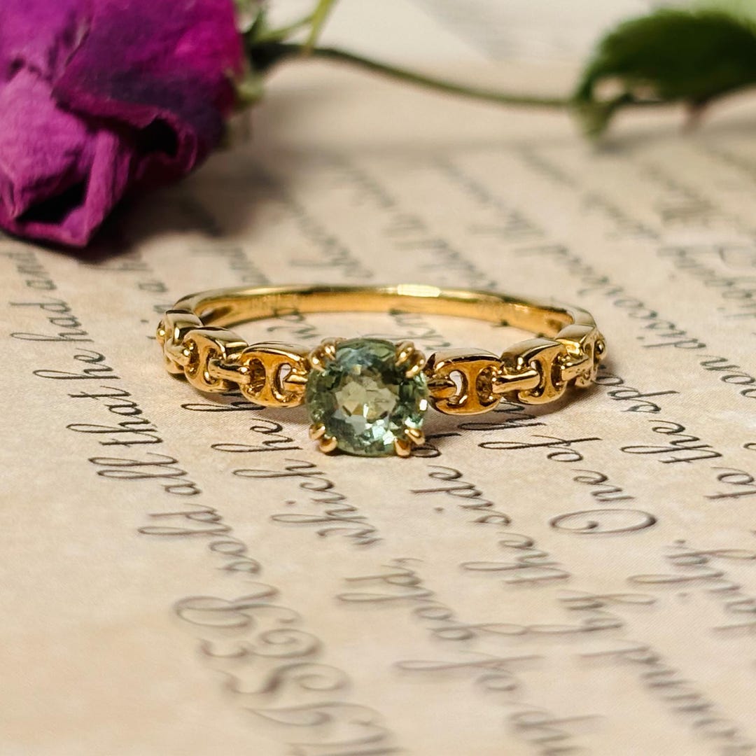 18k Yellow Solid Gold Wedding Ring.small Green Diamond Bridal Ring ...