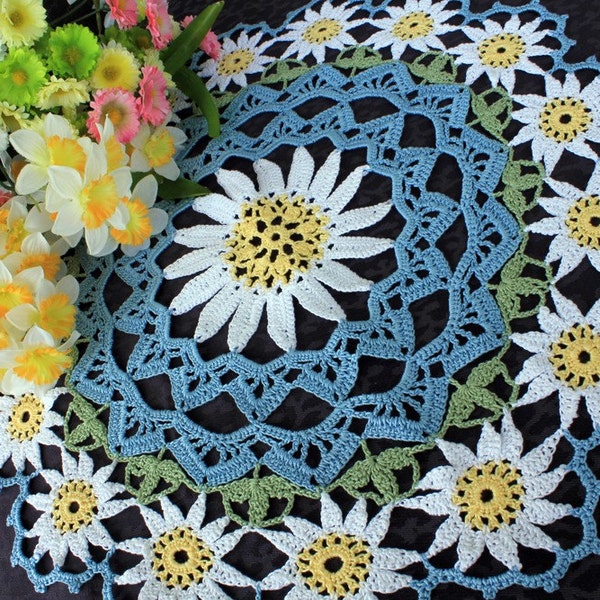 Beautiful Daisy Doily