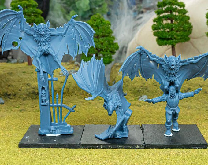 Giant Bats Miniatures | Spectres of Transilvanya Undead Vampire Crypt Bat Set 28mm 32mm 3D Printed DnD RPG | Highlands Minis