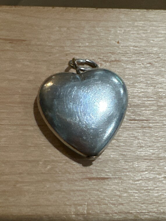 Antique Heart Shaped Solid Sterling Silver Smalle… - image 3