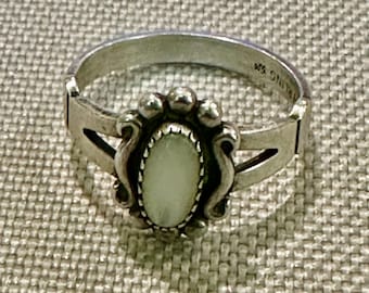 Sterling Silver MOP Ring - Native Style, Size 5 1/2