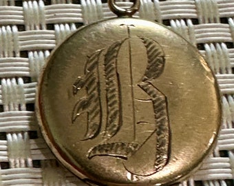 Antique Gold Filled Locket with Engraved Letter “B” by D&C Lockets