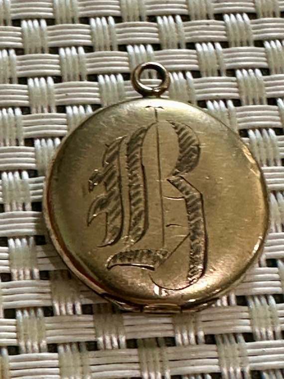 Antique Gold Filled Locket with Engraved Letter “B