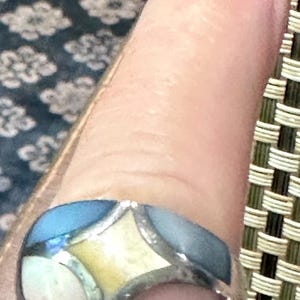 Vintage Sterling Silver and Rainbow Mother of Pearl Size 9 1/2 Ring, Yellow, Blue, and Pink Mother of Pearl Ring with Beautiful Design