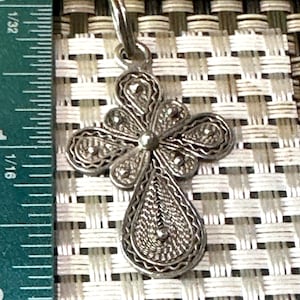 Antique Sterling Silver Filgree Small Cross or Crucifix
