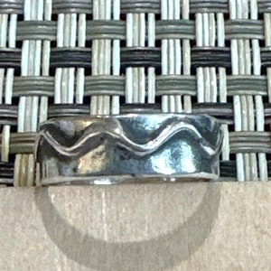 Vintage &quot;Wave Style&quot; Sterling Silver Band, Size 7 Wave Ring