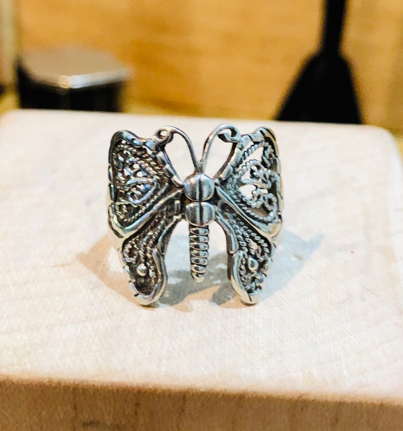 Antique Sterling Silver Classic Filigree Moth Ring Size 6 Ring