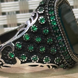 Vintage Sterling Silver and Beautiful Cut Small Emerald Ring with Multiple Small Cut Emeralds in Super Mod Design, Size 11 1/2 Ring