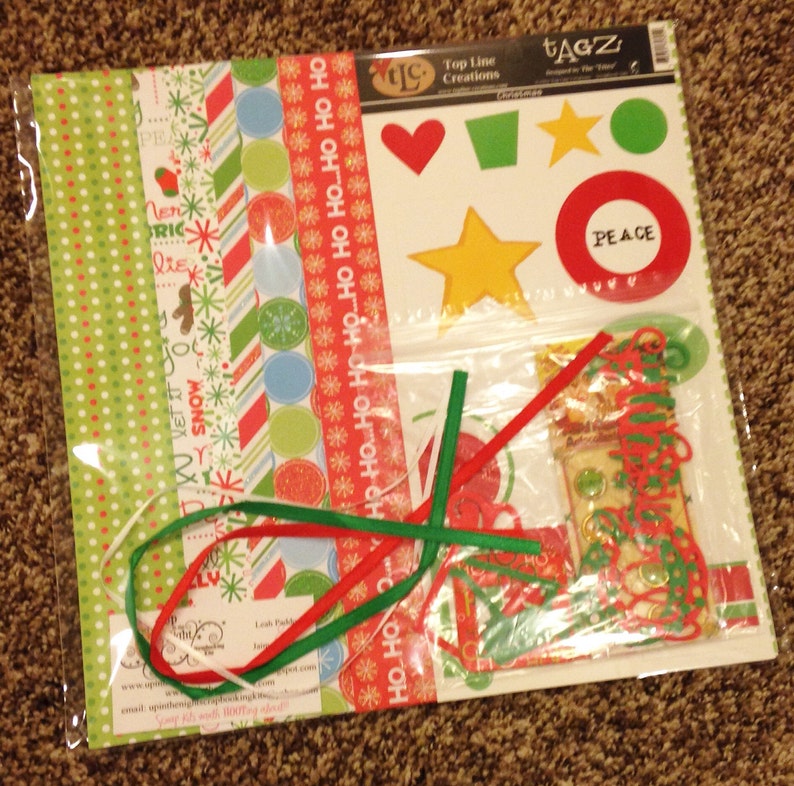 Christmas DYI Scrapbooking Paper Embellishment Kit 12x12 2 Pages Premade