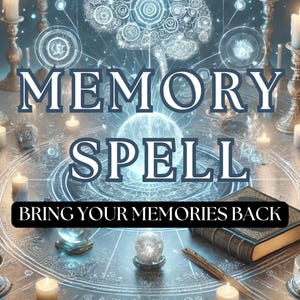 Könnte beinhalten: Ein blauer und weißer magischer Kreis mit Kerzen und Kristallkugeln. Der Text "MEMORY SPELL BRING YOUR MEMORIES BACK" ist in Weiß auf schwarzem Hintergrund geschrieben.