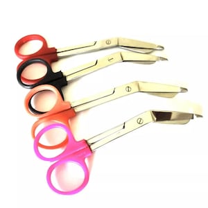 4 piece set Vet Tech Veterinary Technician Nurse Bandage Scissors Stainless Steel, Plastic Handle (5.5&quot;)