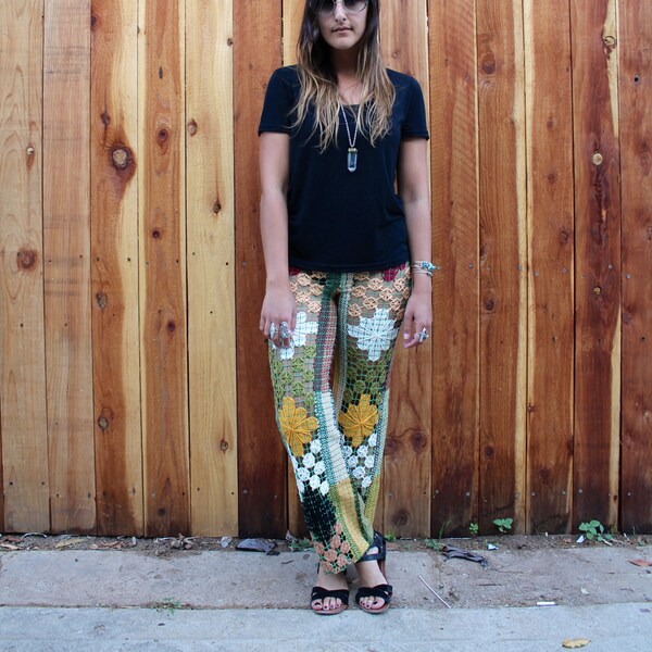 Vintage années 70 Granny fait main CROCHET Boho pantalons XS S