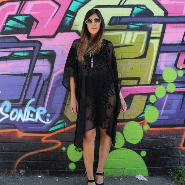 Gypsy Eyes LADY du CANYON noir Burnout velours Witchy Boho Caftan