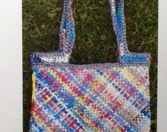 Printed Weaving Pattern, Folded Plarn Bag with liner, Continuous Strand Triangle Weaving Pattern