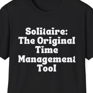 Chemise solitaire drôle | T-shirt King of Solitaire | Cadeau pour les amateurs de jeux de cartes | -shirt Retraite | Chemise gamer papa | T-shirt cadeau collègue