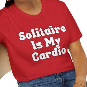 Chemise solitaire drôle | T-shirt King of Solitaire | Cadeau pour les amateurs de jeux de cartes | -shirt Retraite | Chemise gamer papa | T-shirt cadeau collègue