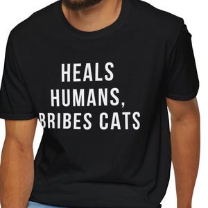 おもしろい在宅看護婦猫シャツ | 猫ママパパTシャツ | 在宅看護婦ギフト | 母の日の猫好きTシャツ | 在宅看護婦シャツ