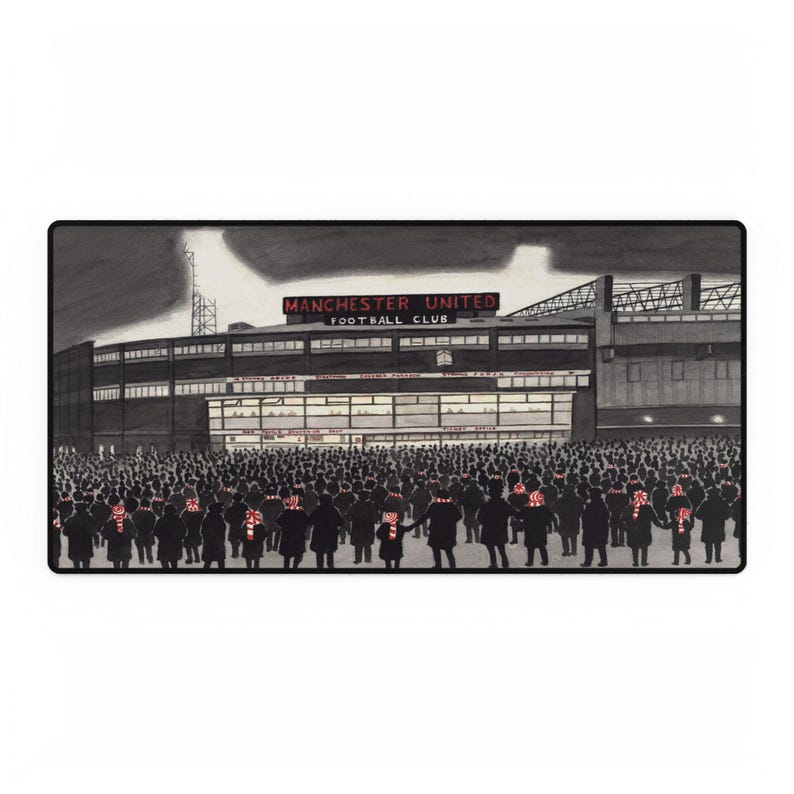 Manchester United voetbalthema grote bureaumat cadeau nostalgische Old Trafford cadeau voor opa unieke man United verjaardagscadeau voor man afbeelding 2