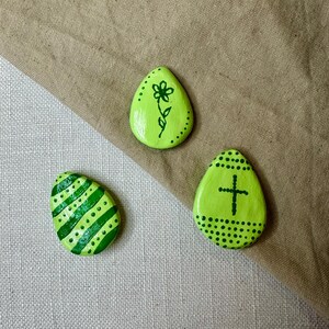 Green Easter Egg Clay Magnet Set