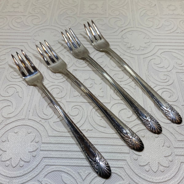 4 Crown Silverplate Radiance Cocktail Fork