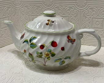 James Kent Old Foley Berries and Butterflies Teapot