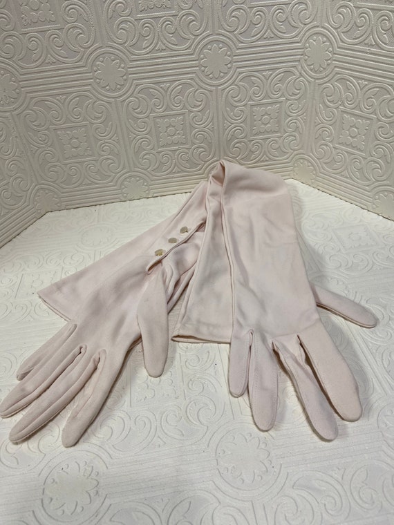 Vintage 1960's ~ 2 Pair Womens White Kid Leather Gloves SMALL 6.5~ One is  NWT