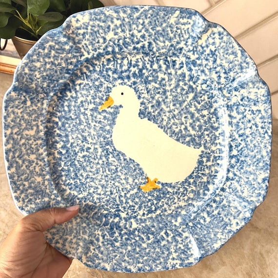 Vintage N.S. Gustin Pottery Spongeware Plate – Blue Stipple Speckle Glaze with Duck – Los Angeles Country Farmhouse Decor