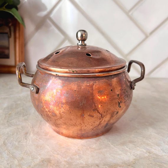 Vintage Copper Potpourri Pot with Lid and Side Handles – Shabby Chic Aromatherapy Decor, Rustic Boho Copper Accent Bowl