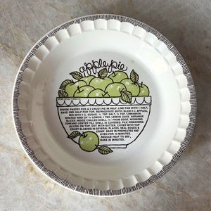 Royal China Co. Country Harvest Ironstone Pie Recipe Baking Dish - 1983 - Vintage Ceramic Bakeware - Rustic Farmhouse Kitchen Decor