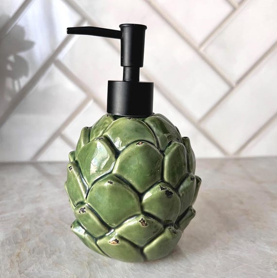 Vintage Artichoke Soap Dispenser – Ceramic Green Vegetable Kitchen or Bathroom Decor, Whimsical Cottagecore Sink Accessory, Oddity Gift