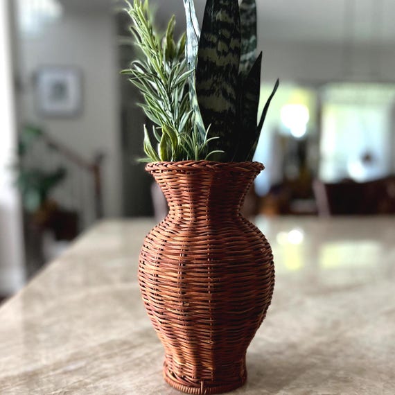 Vintage Woven Rattan Vase | Boho Coastal Basket Weave Flower Holder | Curvy Hourglass Shape, 9” Tall | Natural Eco Friendly Home Decor