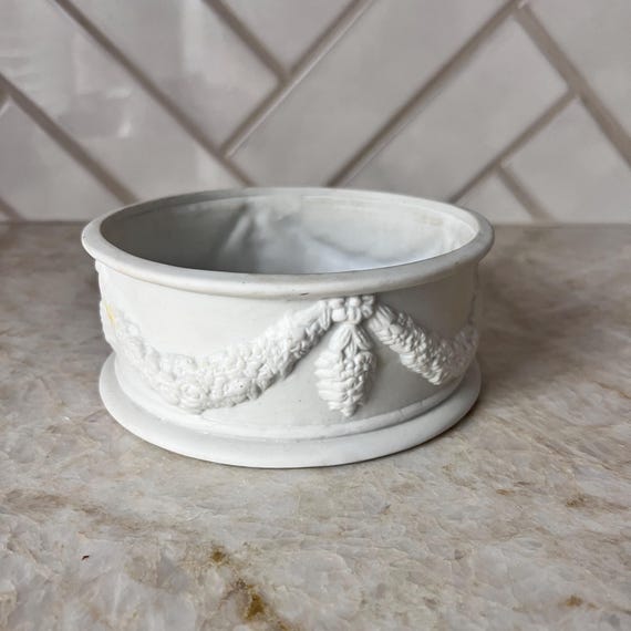 Sarah Michaels Vintage Indoor Round Shallow Pot | French Provincial Bath Soap Dish | Unglazed Pottery Trinket Bowl