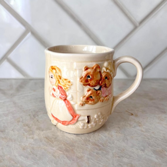 Vintage 1982 Goldilocks and the Three Bears Mug | Quon-Quon Japan Ceramic Storybook Cup | Nursery Rhyme Decor