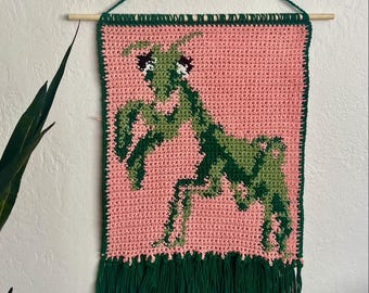 Praying Mantis Tapestry Pattern
