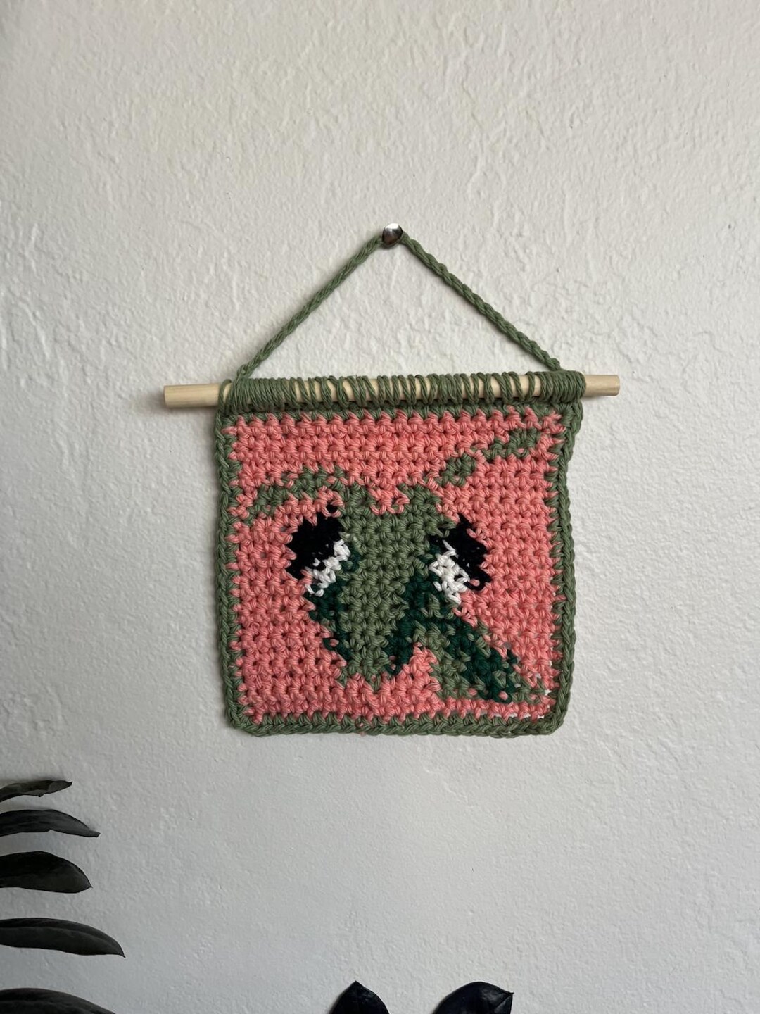 Praying Mantis Head Tapestry Pattern - Etsy