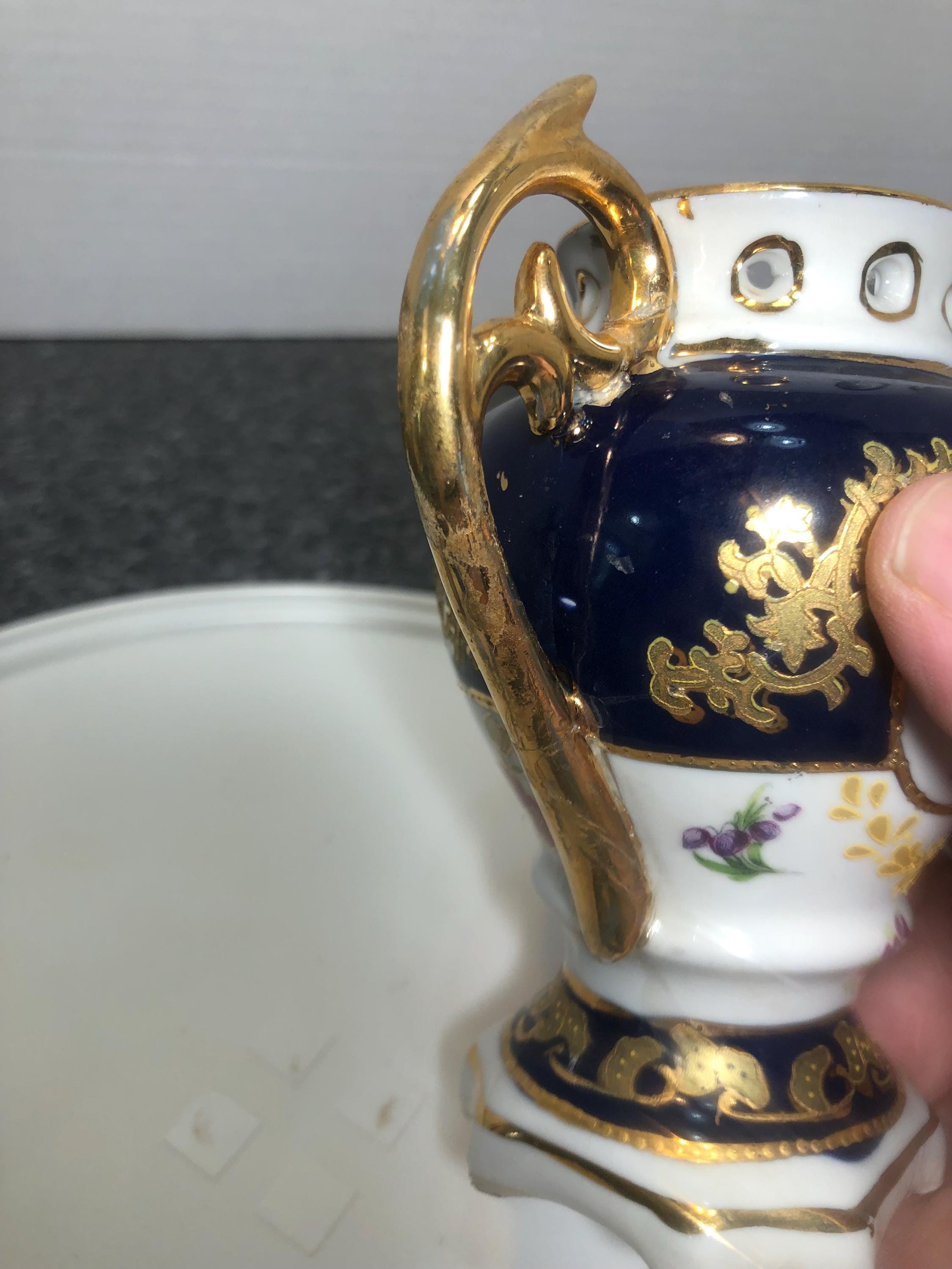 アンティーク ダブルハンドル花瓶 アンティーク ダブルハンドル花瓶