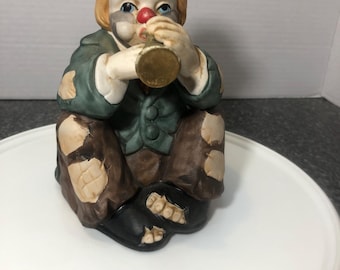 Caja de música musical vintage de cuerda, figura de payaso vagabundo Interpur tocando la trompeta, porcelana, decoración coleccionable, regalo