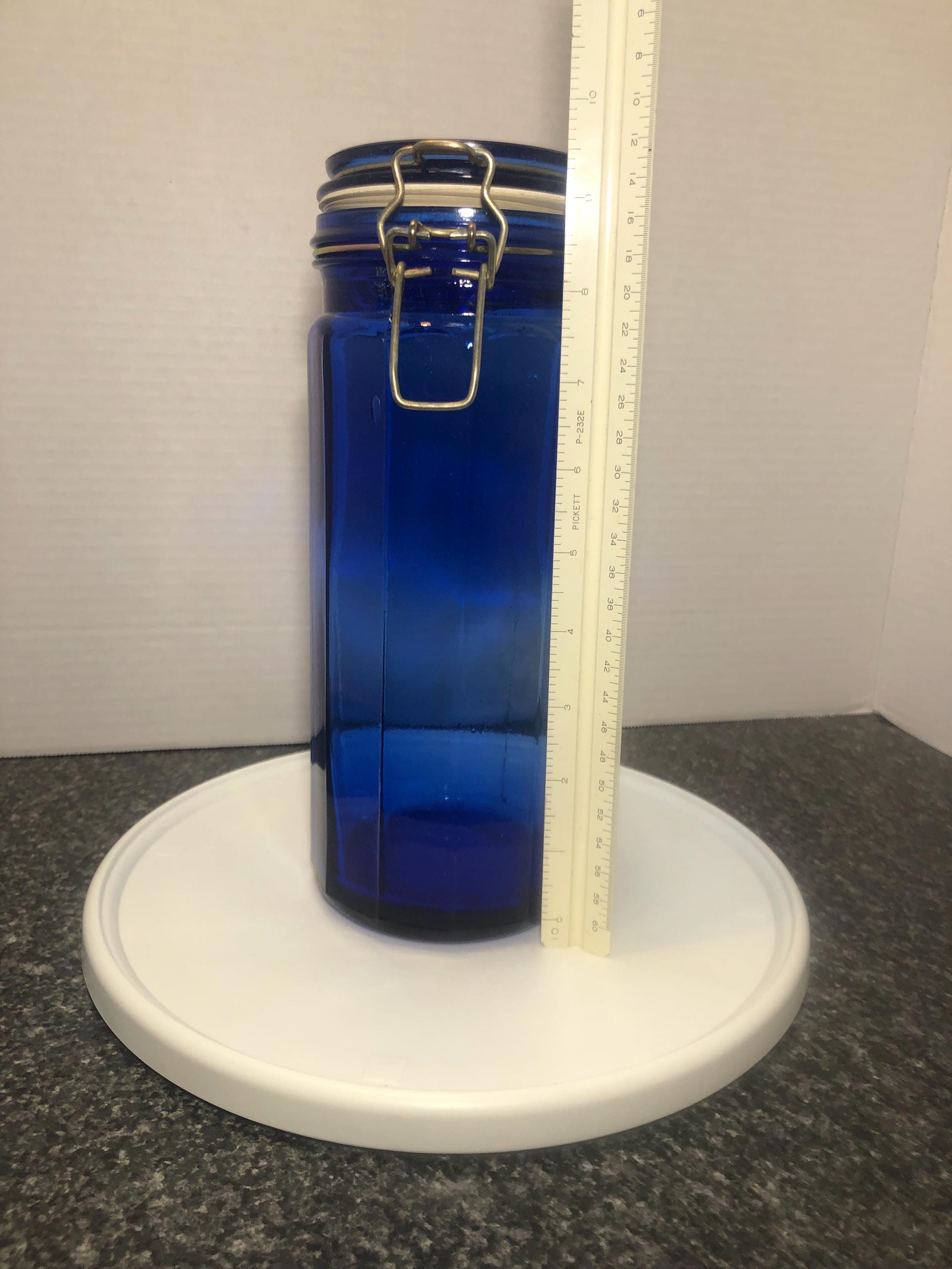 ヴィンテージ コバルトブルー ガラス製キャニスタージャー – クランプ