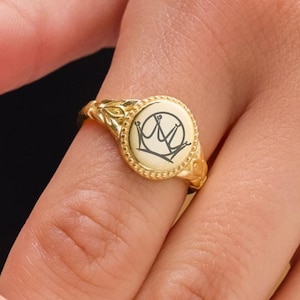 No Kings Symbol Ring, Anti Trump Jewelry, Political Statement Ring, No Kings Rally Apparel, Activist Feminist Gift, Freedom Message Ring