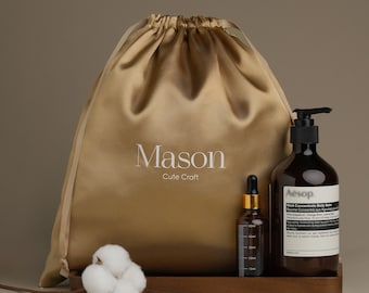 Bolsas de satén con cordón y logotipo personalizado (100 unidades): paquete hecho a mano para ropa, bolsos, juguetes, marrón SAT-101