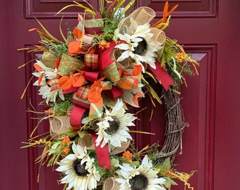 Indoor or Outdoor Fall Sunflower Wreath for Front Door, Thanksgiving Harvest Wall Decor, Seasonal Decor for Front Porch, Fall Themed Mantle