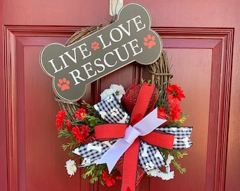 Dog Lover Wreath for Front Door, Live Love Rescue Pet Memorial Gift, Year Round Dog Mom Decor