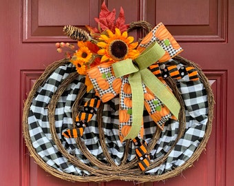 Buffalo Plaid Fall Grapevine Door Hanger, Screen Door Wreath, Fall Front Porch Decor, Minimalist Wreath, Farmhouse Fall Indoor Decoration