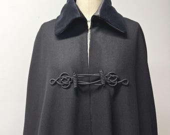 Vintage 1950s British Army Gas Cape - Rubberized Cotton Poncho