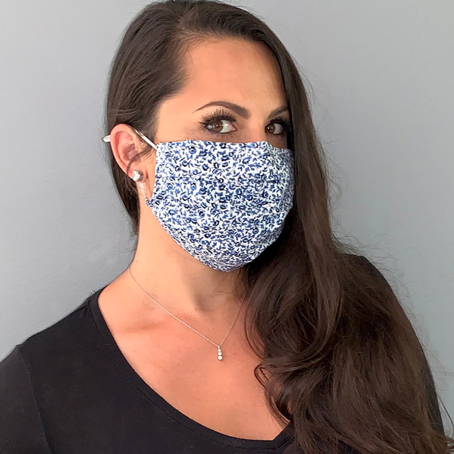 Maschera Veneta Bassa E Con Un Gran Naso