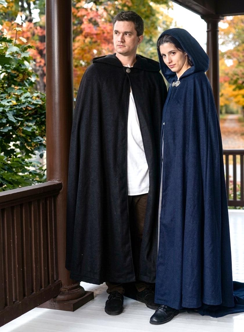フード付きロングマント、黒または青のウール製、サテン裏地付き