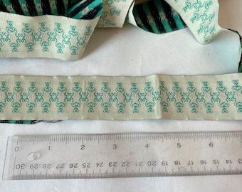 Green Embroidery Trim Great for clothes or other sewing projects