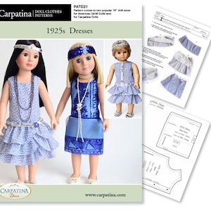 Puede incluir: Un patrón de costura para dos vestidos de muñeca de 45 cm de Carpatina Dolls. El patrón se llama "Vestidos de los años 1925" e incluye instrucciones para hacer un vestido floral azul y blanco y un vestido azul con lentejuelas. El patrón está disponible en dos tamaños para las muñecas American Girl y Carpatina Dolls.