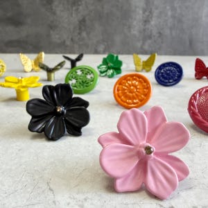 Butterfly Flower Cabinet Knobs, Colorful Decorative Drawer Pulls, Floral Dresser Knob, Cute Furniture Hardware for Cabinet Dresser-GB13