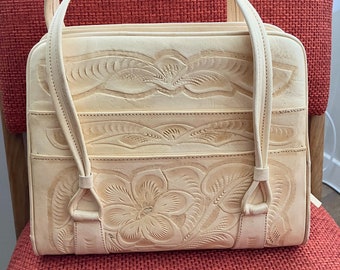 Vintage Tooled Blonde Leather Handbag / Vintage Southwest Bag / Vintage Tooled Leather Bag